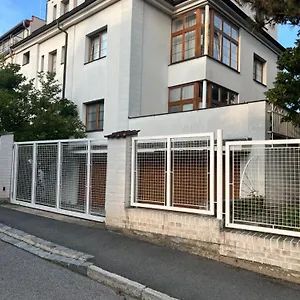 Sarka Praha